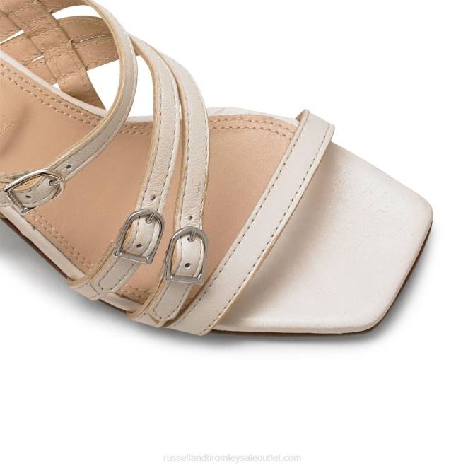 VXTJ123 blanco Russell And Bromley mujer sandalias Sun Beam con tiras y hebilla